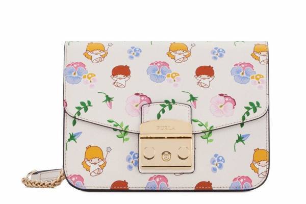 フルラとサンリオ「リトルツインスターズ」がコラボ、キキとララを描いた銀座限定バッグ＆ポーチ