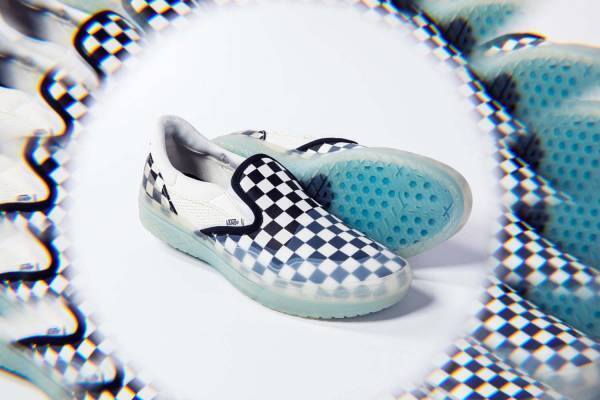 VANSの新作スリッポン「Mod Slip-On」軽量＆快適な履き心地のマシュマロカラーシューズ