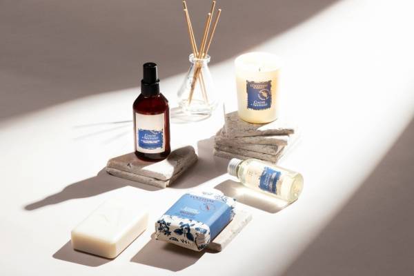 ロクシタンからホームコレクション「プロヴァンスアロマ」心休まるラベンダーのキャンドルなど