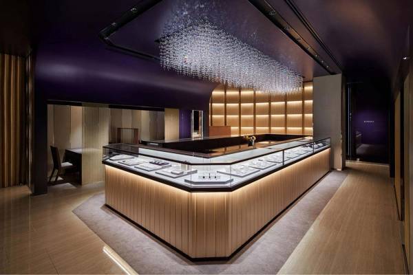 京都発ジュエラー「NIWAKA」の国内最大規模フラッグストアが銀座に、藤棚がモチーフ