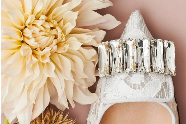 セルジオ ロッシのブライダルコレクションが銀座に - レースパンプスやサンダル、フルカスタマイズも