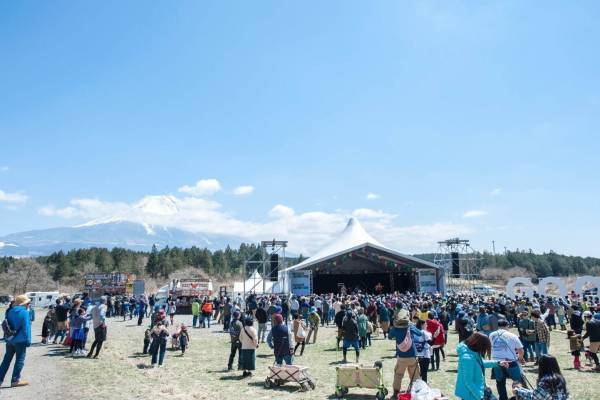 キャンプフェス「GO OUT JAMBOREE 2020」静岡で、音楽ライブやヨガを大自然の中で