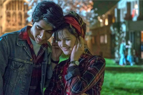 映画『カセットテープ・ダイアリーズ』B・スプリングスティーンの音楽が奏でる、80年代青春ドラマ