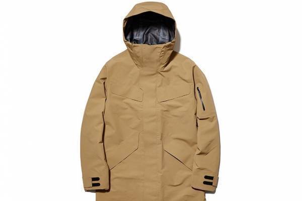 ゴールドウイン20年新作ウェア、コットンゴアテックスのコート＆パッカブルパーカー