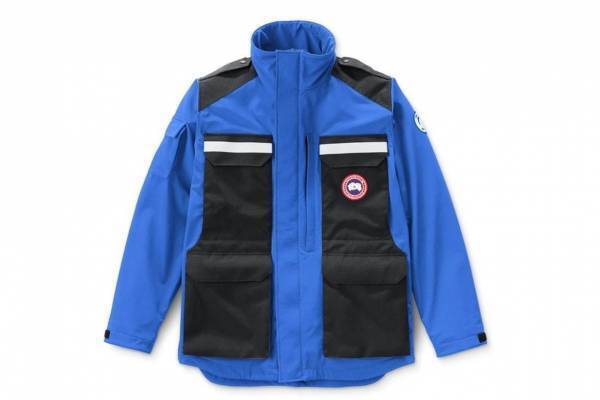 カナダグース×PBIの春アウター、ホッキョクグマパッチを配した完全防水レインコートやジャケット