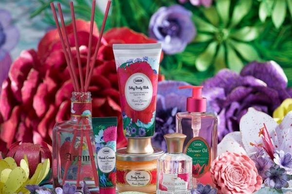SABON春限定「フローラル・ブルーム」満開の花々を吹き抜ける風をイメージしたボディスクラブなど