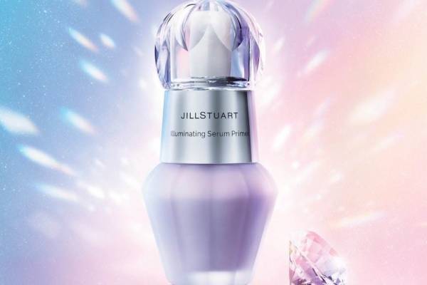 ジルスチュアート ビューティ透明感UPの“ラベンダーカラー”化粧下地、いつものメイクがレベルUP