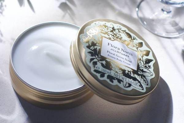 フローラノーティス ジルスチュアート爽やか“フローラルグリーン”香るボディクリーム＆ソープ