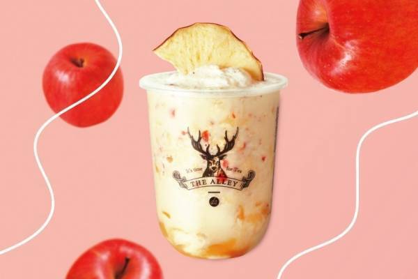 ジ アレイ“豆乳プリン入り”限定ドリンク、リンゴ×さわやかヨーグルトのスムージー