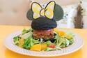 ミニーマウスの期間限定カフェが東京・大阪・名古屋・福岡に、イエローで彩った限定メニュー＆グッズ
