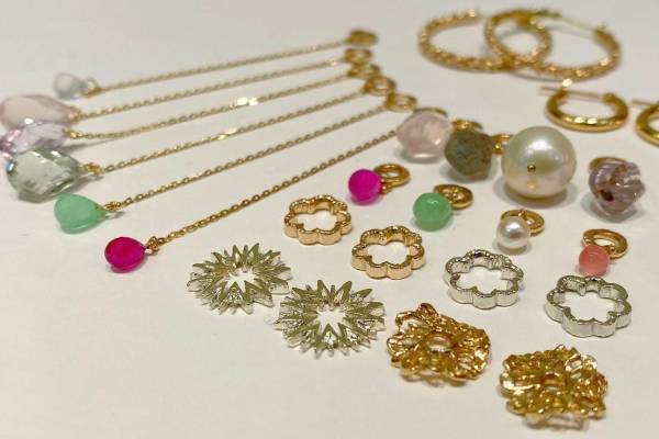 京都発ジュエリー・カオルの“着せ替えできる”フープピアス、ピアスカスタムイベントを直営店で