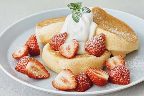 「フリッパーズ」奇跡のパンケーキがリニューアル、こだわり食材で“ふわふわ感”UP&新メニューも