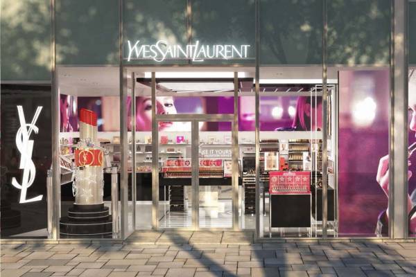 イヴ・サンローラン日本初の旗艦店が表参道ヒルズに、全コスメ集結&オリジナルパッケージの作成も