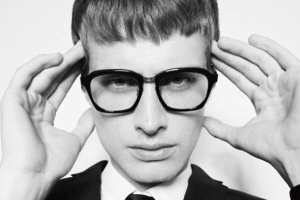 アイウェアセレクトショップ「ポーカーフェイス」旗艦店を赤坂にオープン、限定フレーム・サングラスも