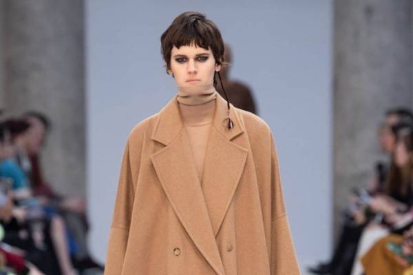 マックスマーラ 2020年秋冬コレクション - 冬の大海原への冒険