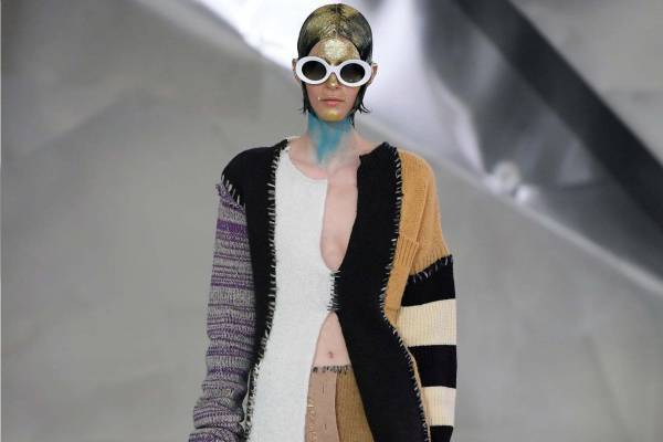 マルニ 2020年秋冬ウィメンズコレクション - 「不思議の国のアリス」の世界でタイムトラベル