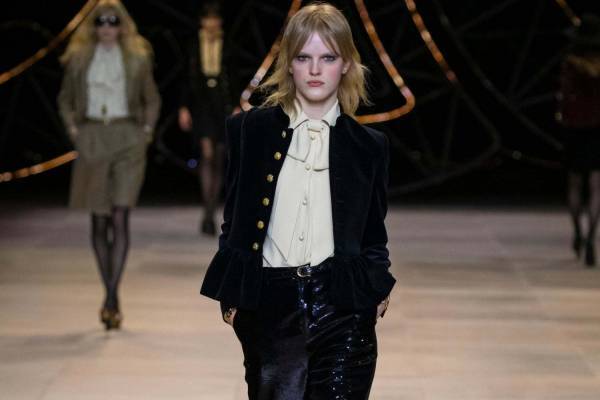 セリーヌ 2020年秋冬コレクション - モダンに楽しむクラシカルなエレガンス