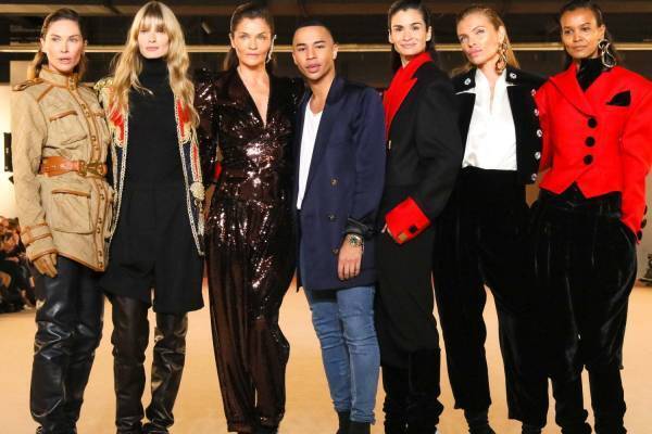 バルマン2020年秋冬コレクション - 異国の地に降り立ったパワフルウーマン