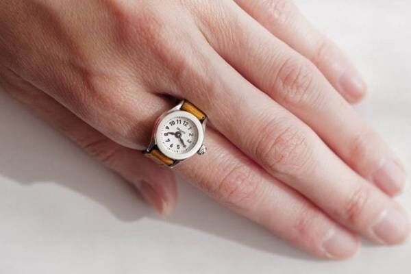 指輪感覚で着ける“指時計”「モコ」20年春夏の新作、全16種のレザーモデルやメタルモデルの限定色