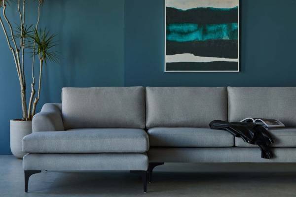 フランフランの家具ブランド「モダンワークス」福岡店、日本の住環境に合う家具やアートを販売