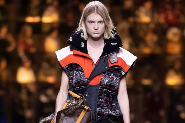 ルイ・ヴィトン 2020年秋冬ウィメンズコレクション - “時間の衝突”から生まれる新たな装い