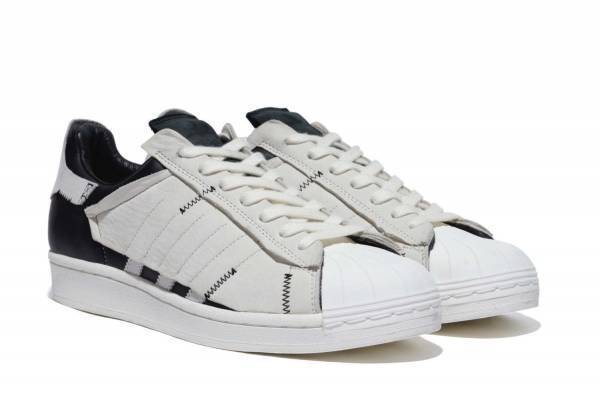 アディダス オリジナルスのスニーカー「スーパースター」新作、ソフトレザーを重ねたレイヤードデザイン