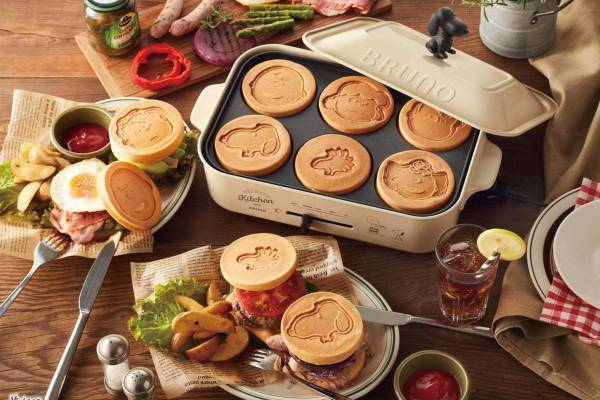 “スヌーピーのホットサンド＆パンケーキ”が焼けるホットサンドメーカー＆ホットプレートがブルーノから