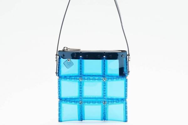 透け感カラフルバッグがステュディオスに、バオ バオ イッセイ ミヤケを手掛けた松村光がデザイン