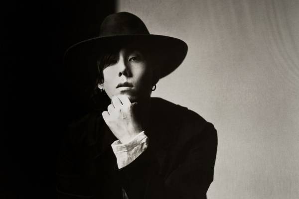 野田洋次郎の新曲「猫じゃらし」午後の紅茶CMソングに、RADWIMPSバージョンも製作へ