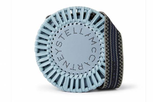 ステラ マッカートニーの新作ロゴバッグ、ハーフムーン型「マーリー」- 丸形ショルダーバッグも