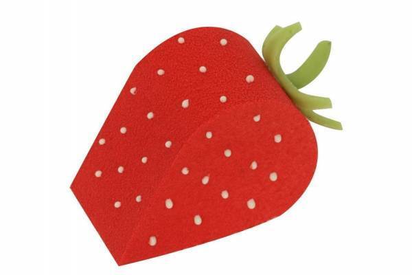 ラデュレの春スイーツ、紅白の“イチゴ”型ケーキや「イスパハン」イメージのロールケーキなど