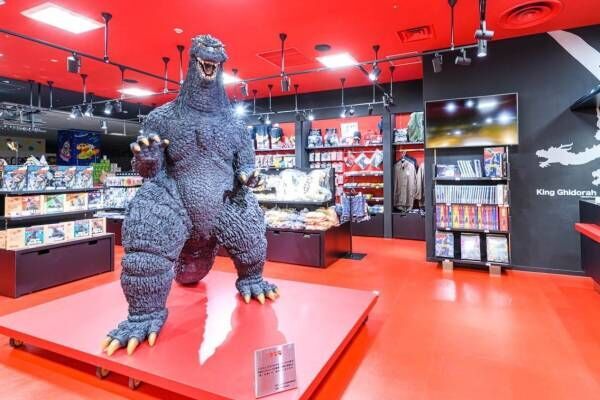 「ゴジラ・ストア」大阪・心斎橋パルコに2号店、限定グッズや歴代ゴジラフィギュアなど