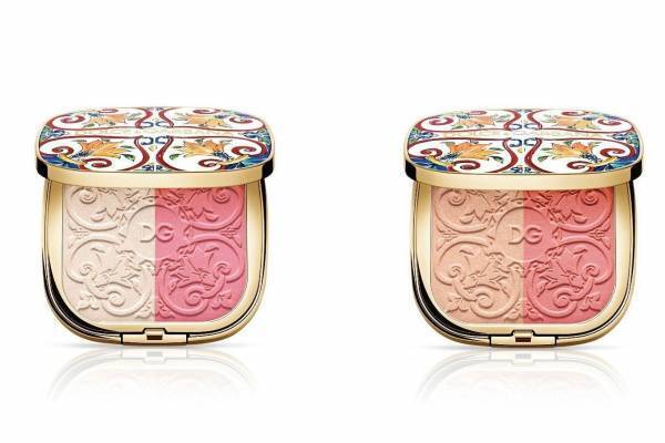 ドルチェ＆ガッバーナ ビューティ“地中海”着想のツヤ肌フェイスパウダー、鮮やかなマヨルカ柄ケース