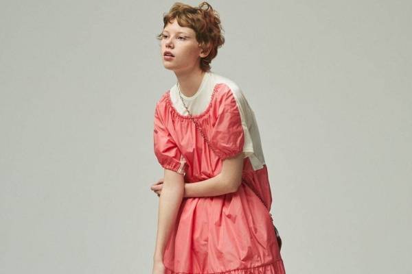 スーアンダーカバー 2020-21年秋冬コレクション - 可愛く、怖く……“浸食”された服