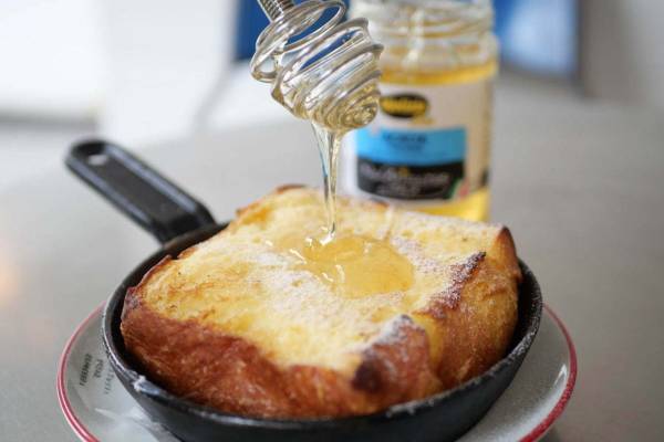 パンとエスプレッソと人気No.1食パン“ムー”の専門店「むうや」浅草の東京ミズマチに