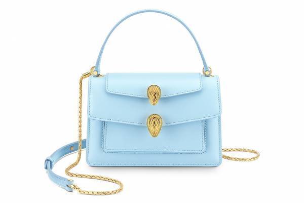 アレキサンダー ワン×ブルガリ「セルペンティ」第2弾、スネークヘッドが2つ並ぶ春色バッグ