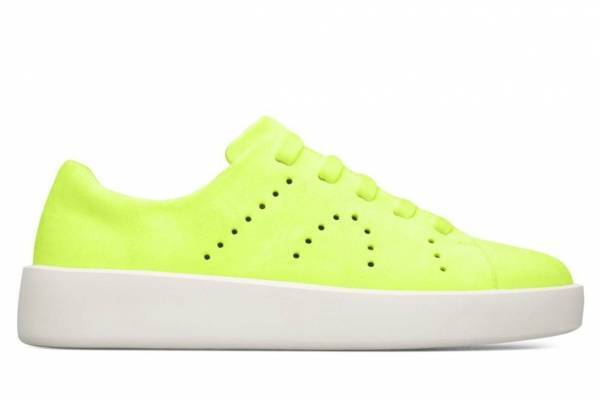 カンペール新作“ネオンカラー”スニーカー、クラシカルな「コーブ」などメンズ＆ウィメンズ展開