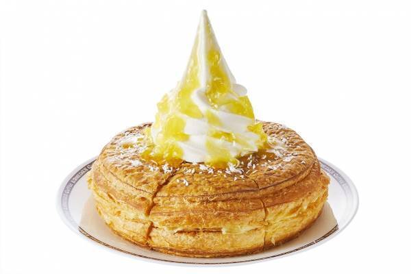 コメダ珈琲店「シロノワール ジューシーパイン」パイナップル果肉入りソース＆ココナッツ