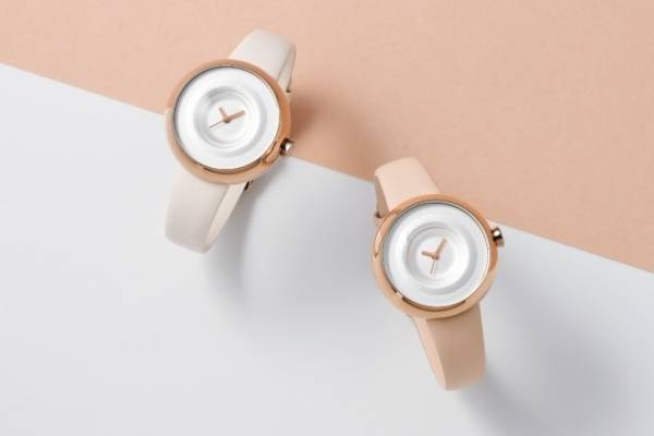 タックス“水面の波紋”モチーフのレディース腕時計、雫が落ちた水面を立体的な文字盤表現