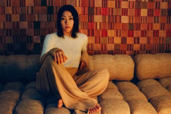 宇多田ヒカルの新曲「Time」中村倫也主演ドラマ「美食探偵 明智五郎」主題歌、2020年初シングル