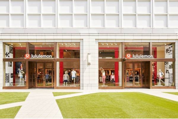 ルルレモン”アジア最大の旗艦店”六本木ヒルズにオープン - 汗を流せる体験型ストア