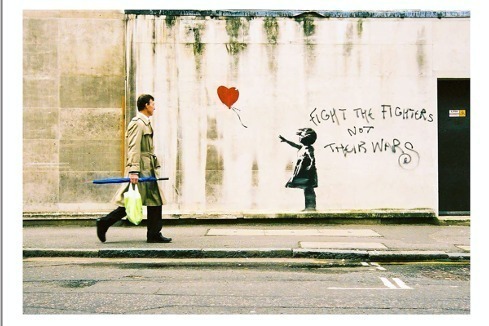 バンクシーの作品集『BANKSY CAPTURED』バンクシーの右腕スティーブがあかす約11年の軌跡