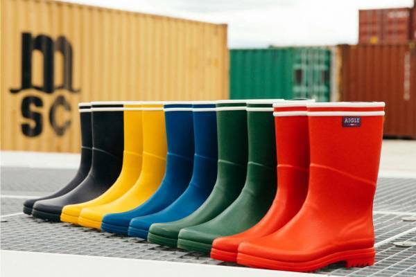 エーグル“カラフル”な新作ラバーブーツ＆防水透湿レインコート、鮮やかなイエローやレッドなど