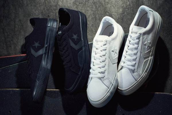 コンバース“リフレクター”つきモノトーンスニーカー、アーカイブ着想のユニセックスシューズ