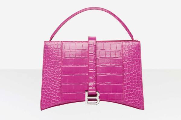 バレンシアガからカーブ底の人気バッグライン「アワーグラス」にバケット型やトートなど新作、ミニ財布も