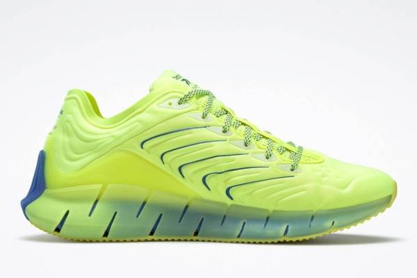 リーボックのスニーカー「ジグ キネティカ」深海＆宇宙着想カラー、米スイムウェアブランドとコラボ