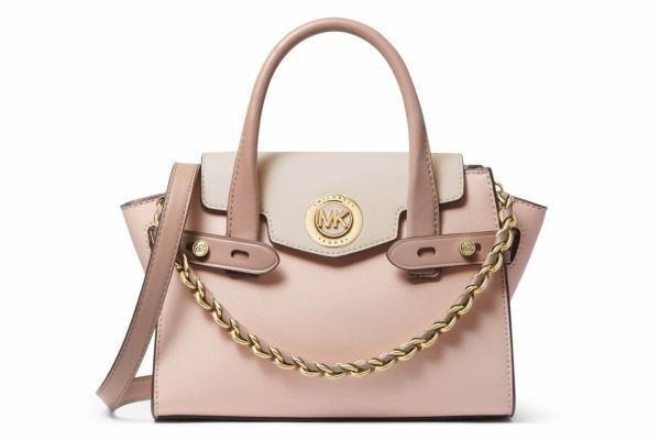 マイケル マイケル・コースの新作バッグ、“MK サークルロゴ”を配したピンクのレザーバッグなど
