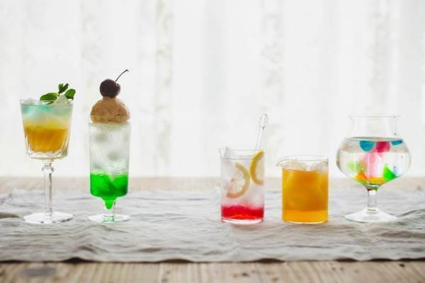 書籍『不思議なお菓子レシピ サイエンススイーツ』“科学実験”風に作る無重力パフェや宝石スイーツ