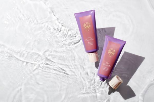 新ビューティブランド「ヨユー(4U)」頭皮＆ヘア洗浄・トリートメントを1本で叶える新発想ヘアケア