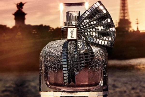 イヴ・サンローラン“恋愛”がテーマの人気香水「モン パリ」“夜のパリ”イメージの限定デザインに
